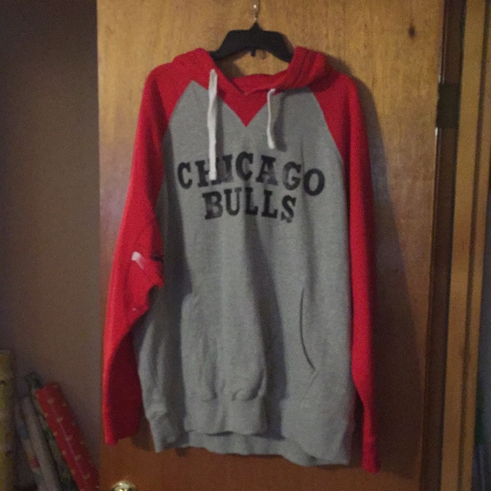 Chicago Bulls sweatshirt